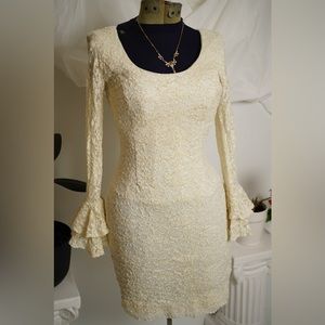 Vintage Cream Lace Scoopneck Bodycon Midi Dress with flared Bell sleeves